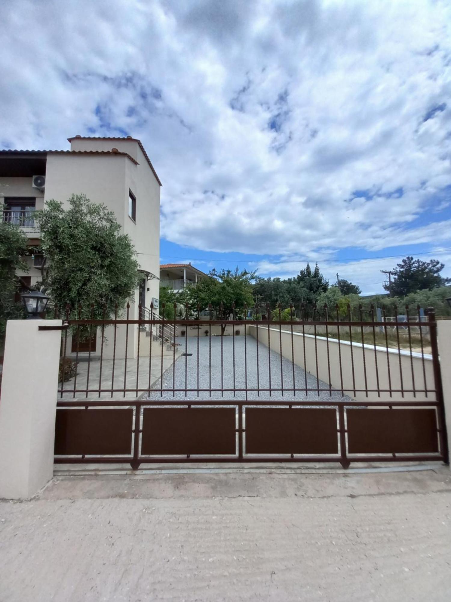 Maria Dina Apartments 1 Potos Luaran gambar