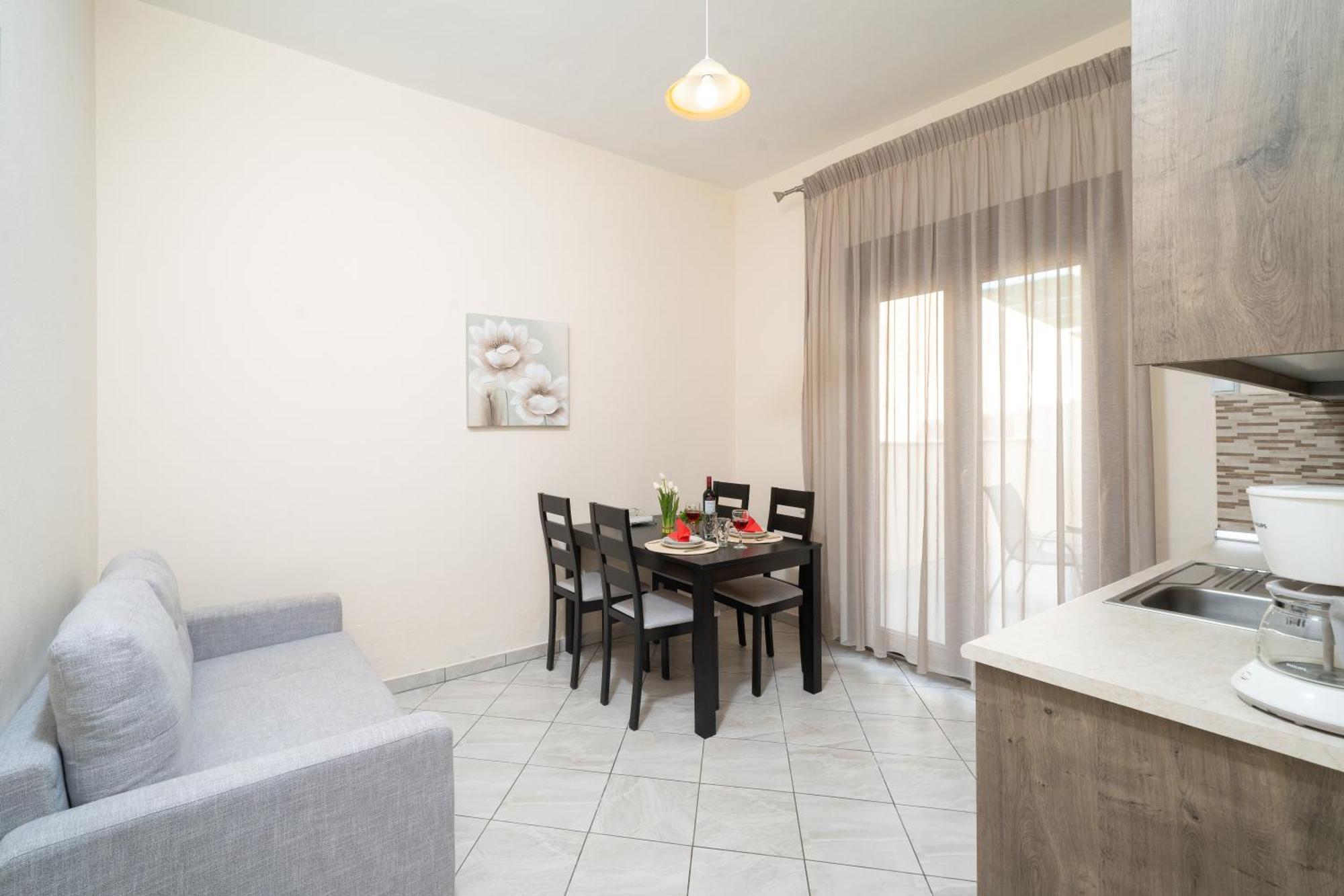 Maria Dina Apartments 1 Potos Luaran gambar